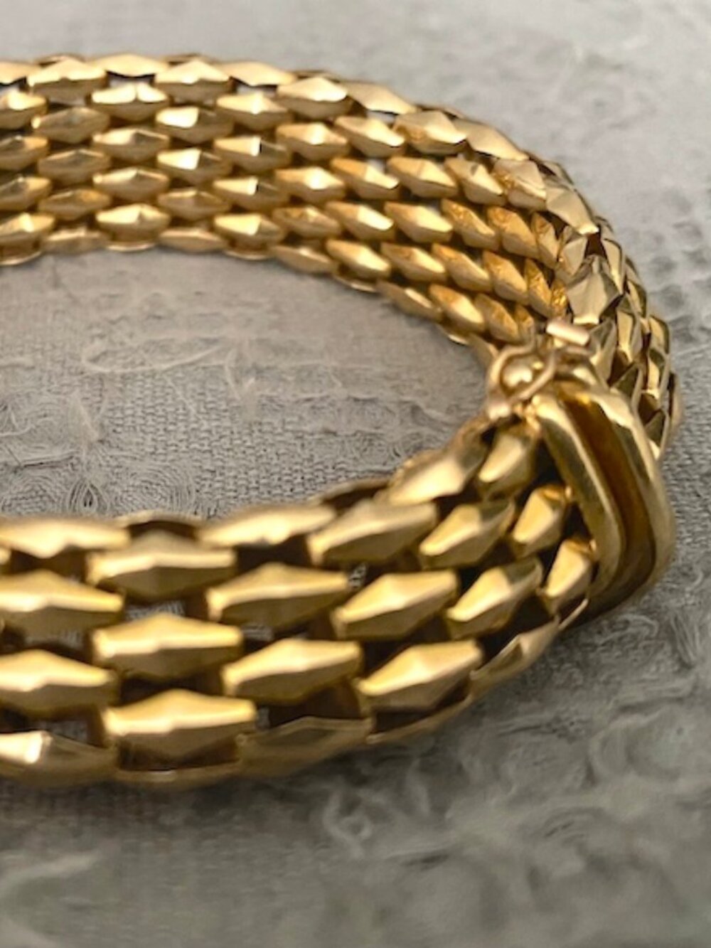 Gold Flexible Bangle Designer GGR Italy 14K